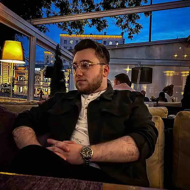 Нихад Агаев