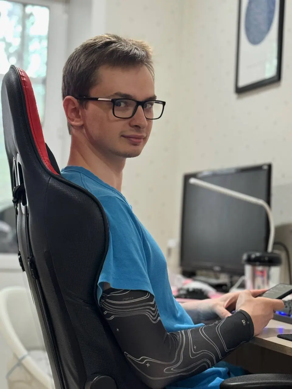 Артём Доля