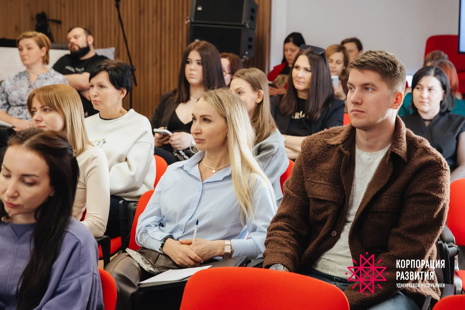 ️А как хорошо вы знаете своего клиента? Всегда ли удается вашему продукту попасть в боль вашего покупателя?
20 августа на семинаре «Знакомство со своими клиентами: как глубинные интервью помогают увел... | Сетка — социальная сеть от hh.ru