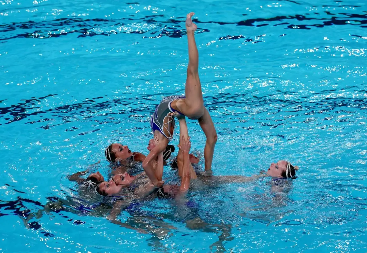Российские синхронистки выиграли второе золото на чемпионате Европы
#Россия #Спорт #Синхронистки #Выводы #Золото #Европа | Сетка — социальная сеть от hh.ru