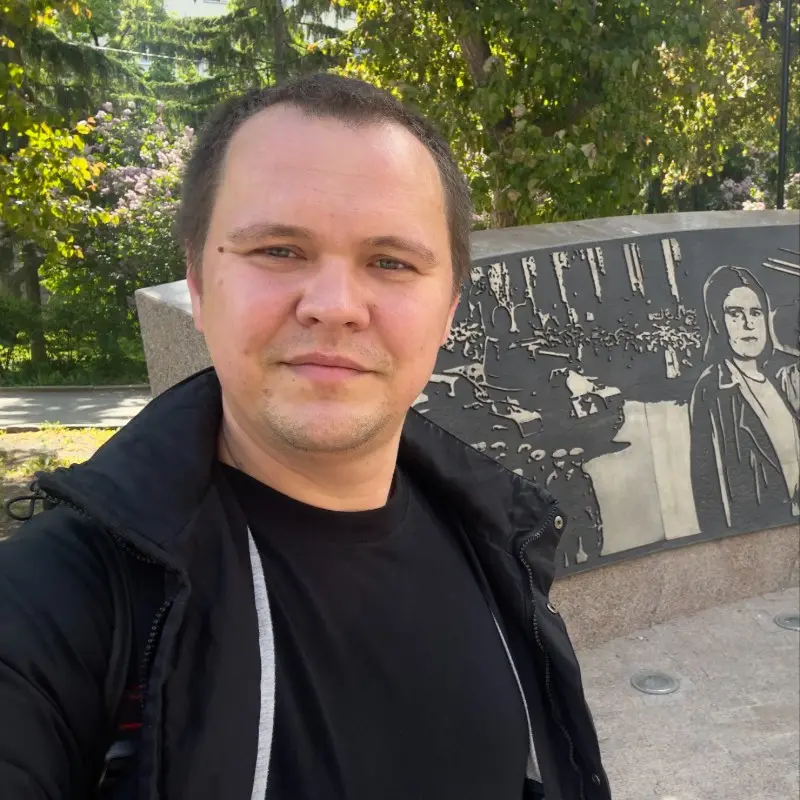 Владимир Озеров