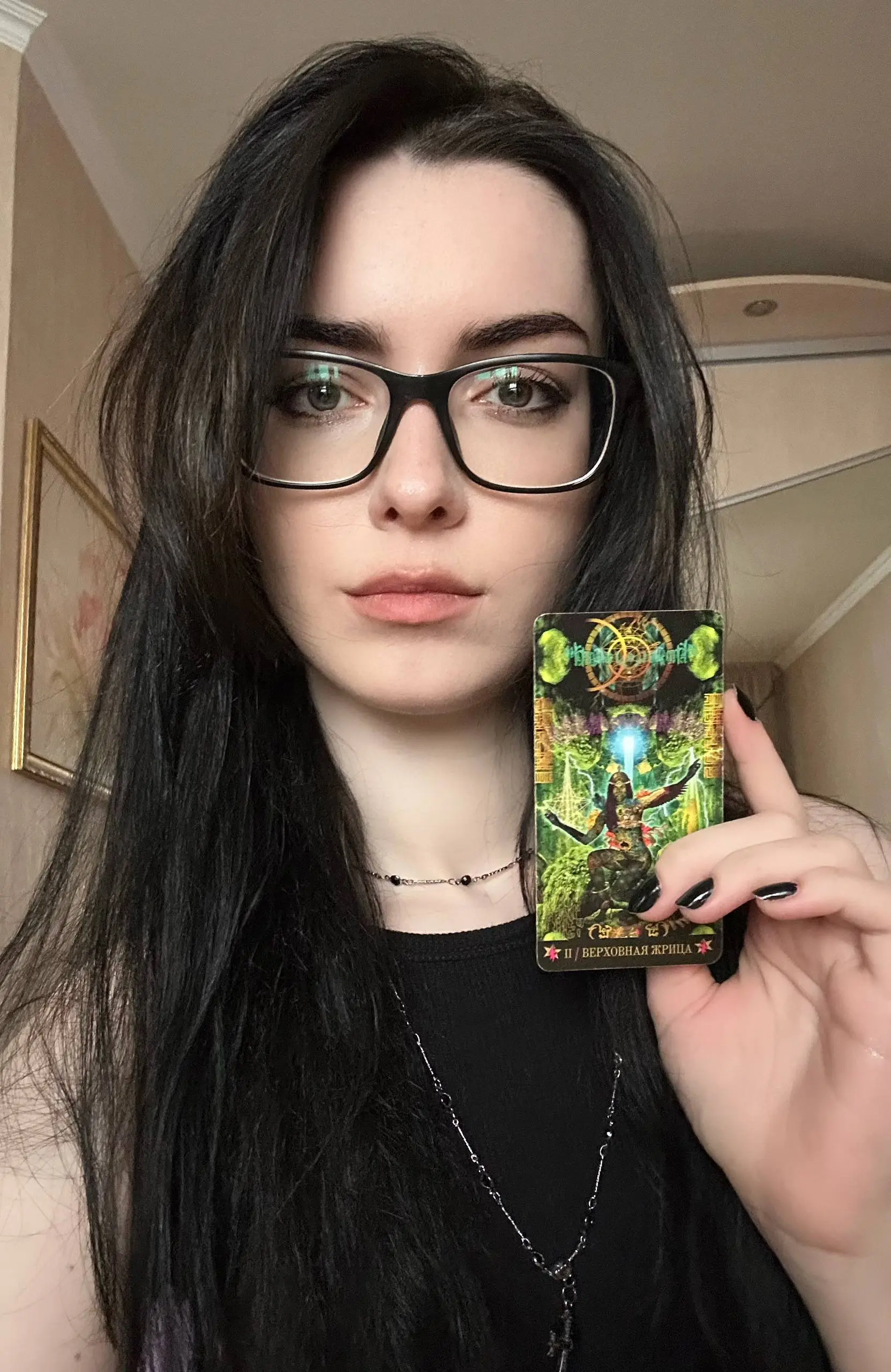 привет всем кто здесь появился недавно 🖤
раз вас стало больше — расскажу что вообще происходит на этом канале и что будет дальше
что здесь есть и будет:
🖤 дизайн и творчество — проекты, процесс, закул... | Сетка — социальная сеть от hh.ru