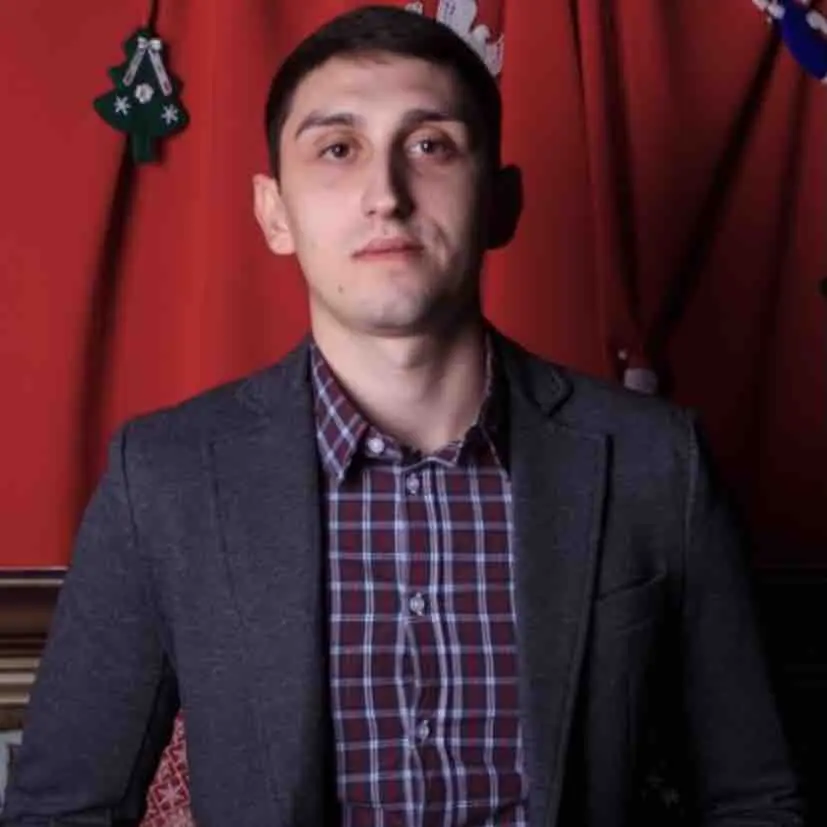 Антон Антонов