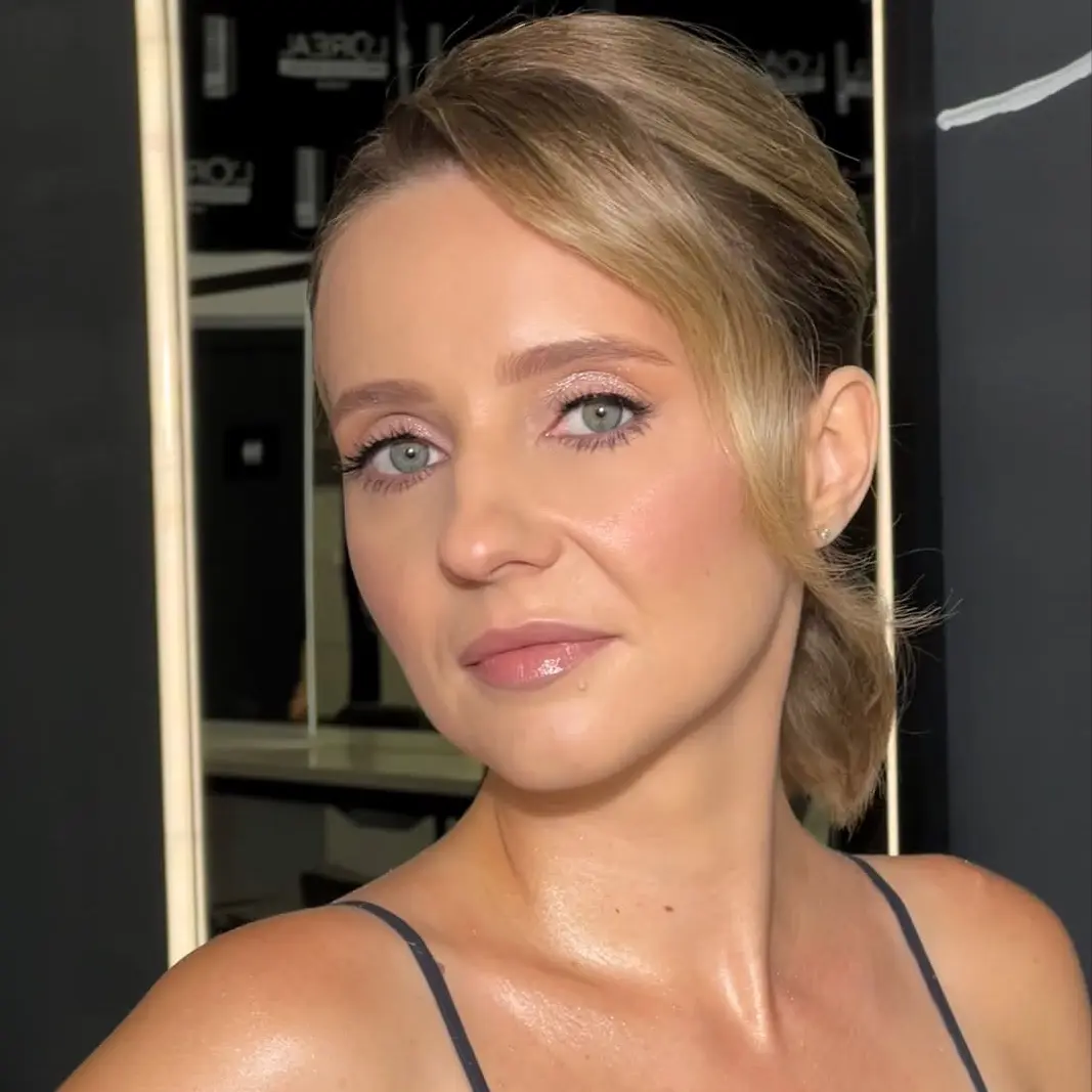 Анна Елисеева