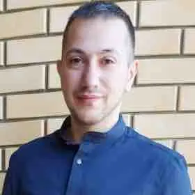 Артур Карапетян