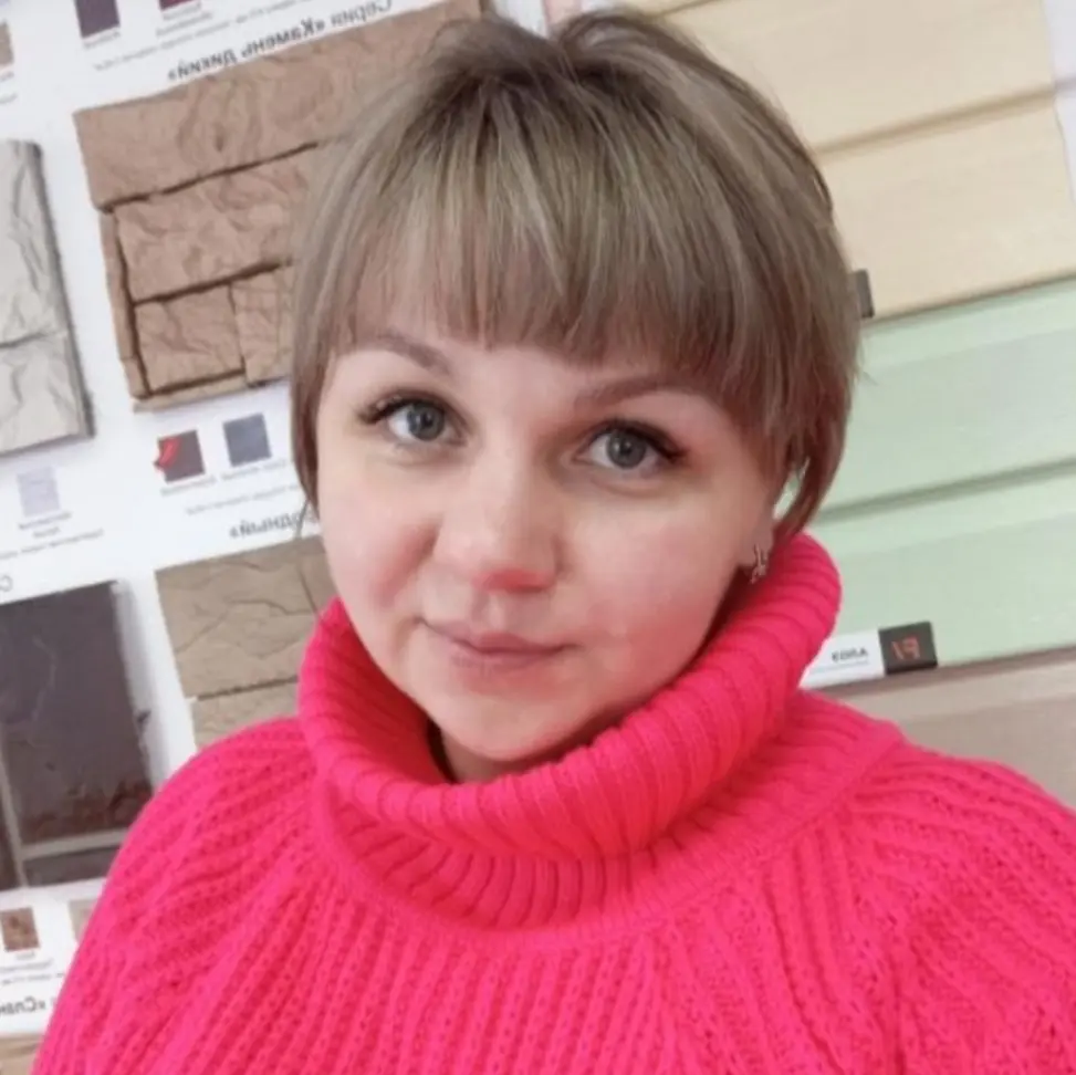 Эля Иванова