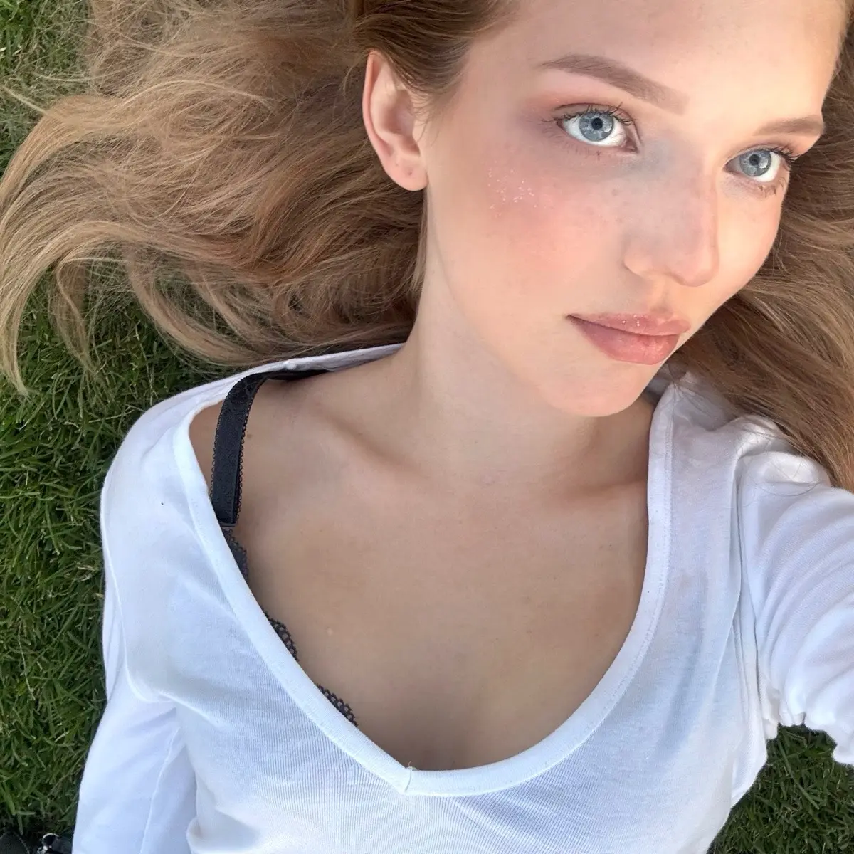Карина Колобова