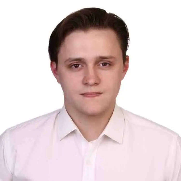 Евгений Гомозов