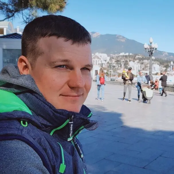 Алексей Плотников