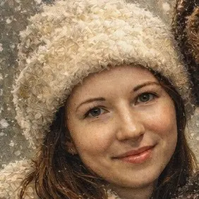 Елена Романова