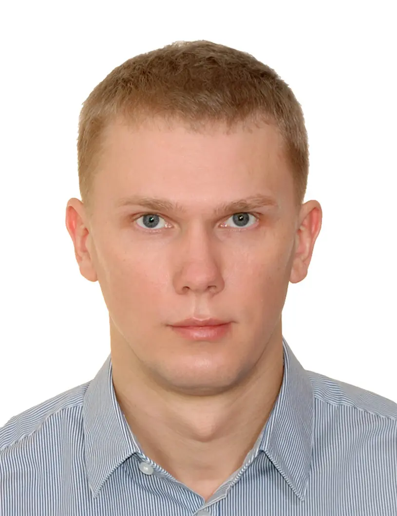 Сергей Староверов