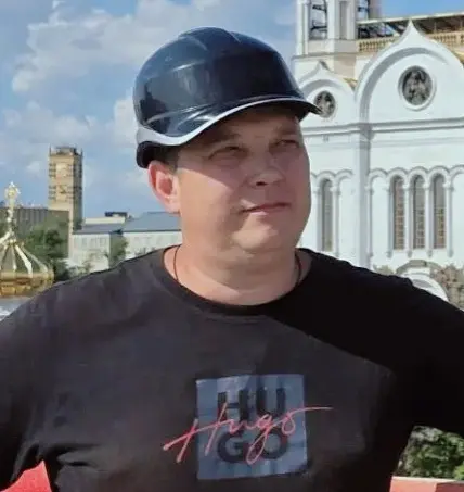 Максим Высоцкий
