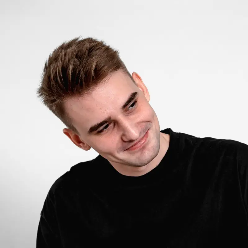 Дмитрий Клевцов
