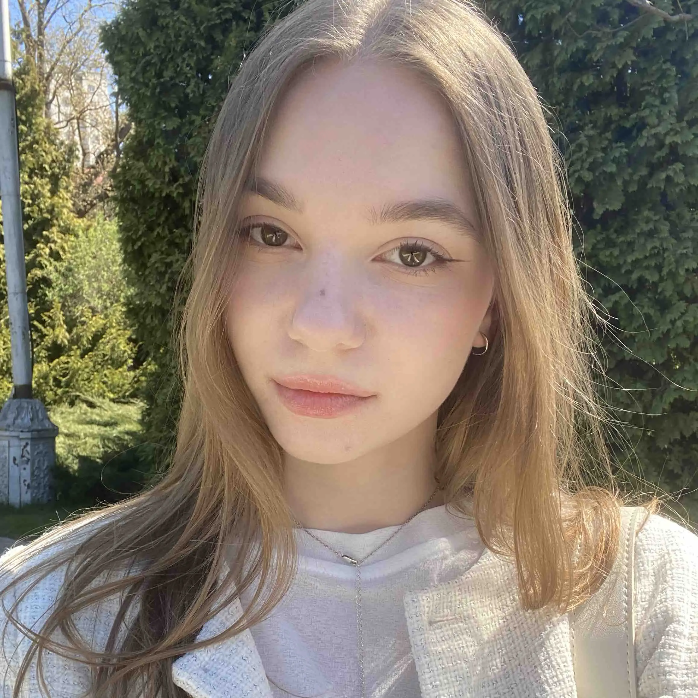 Алина Ефремова