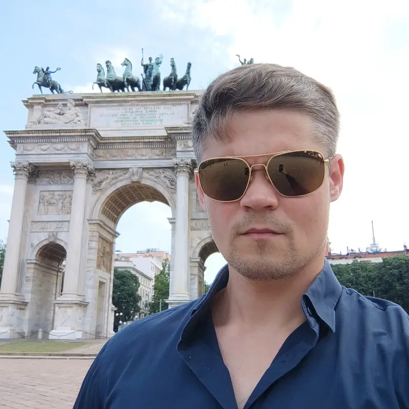 Дмитрий Коньшин