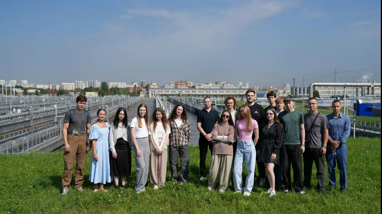 🎓 От теории к практике: целевики МГСУ посетили Люберецкие очистные сооружения!
Студенты НИУ МГСУ, которые учатся по целевому направлению «Водоснабжение и водоотведение» от АО «Мосводоканал», прошли уч... | Сетка — социальная сеть от hh.ru