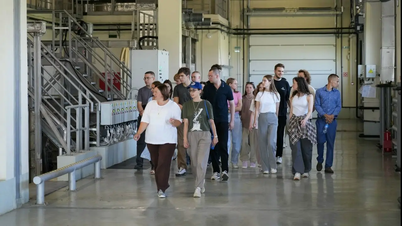 🎓 От теории к практике: целевики МГСУ посетили Люберецкие очистные сооружения!
Студенты НИУ МГСУ, которые учатся по целевому направлению «Водоснабжение и водоотведение» от АО «Мосводоканал», прошли уч... | Сетка — социальная сеть от hh.ru
