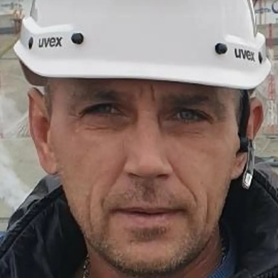 Михаил Лебедев