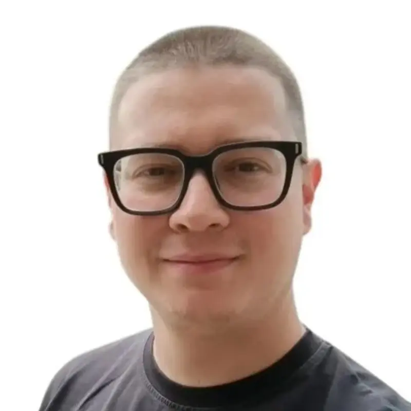 Артем Фетисов