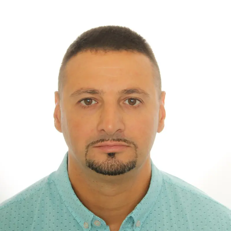 Денис Смирнов