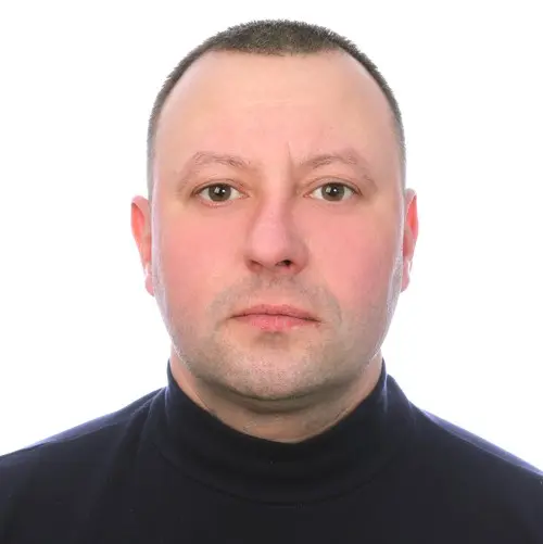 Артём Ермолаев