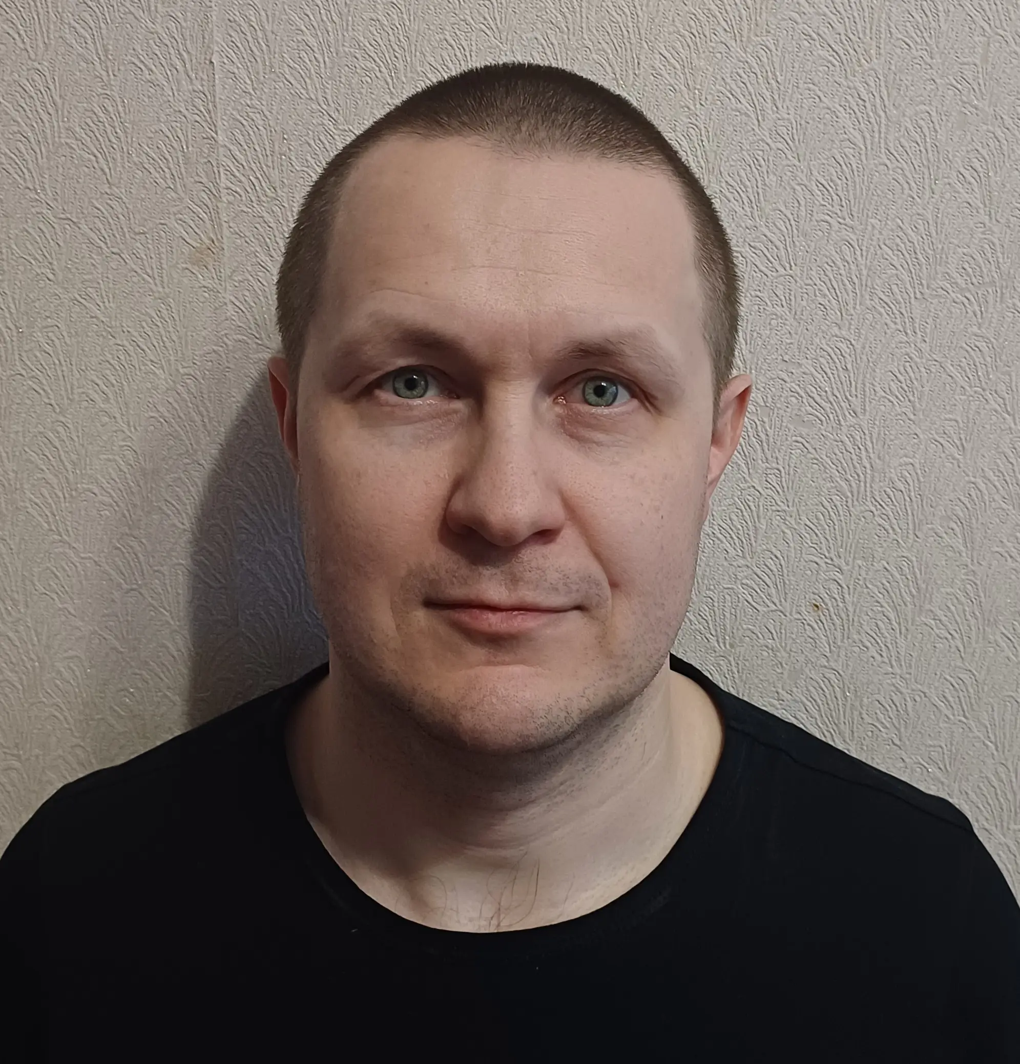 Роман Артемьев