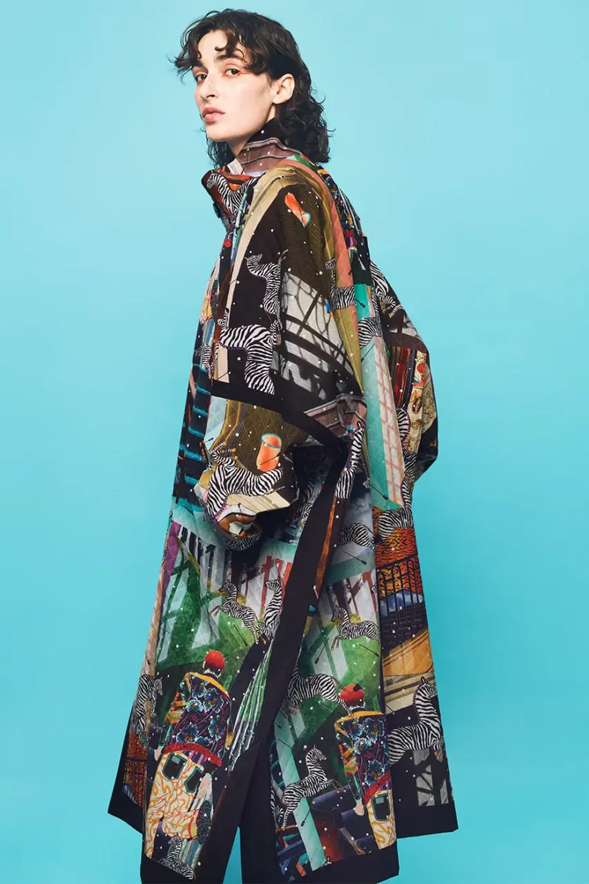ISSEY MIYAKE не напечатал картину на футболке
A-POC ABLE ISSEY MIYAKE объединился с художником Томокадзу Мацуямой, чтобы создать семь пальто и семь футболок, переводящих его многослойную живопись в ст... | Сетка — социальная сеть от hh.ru