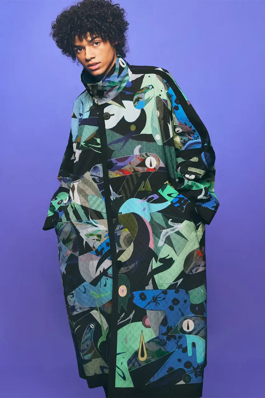 ISSEY MIYAKE не напечатал картину на футболке
A-POC ABLE ISSEY MIYAKE объединился с художником Томокадзу Мацуямой, чтобы создать семь пальто и семь футболок, переводящих его многослойную живопись в ст... | Сетка — социальная сеть от hh.ru