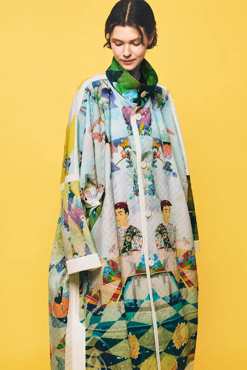 ISSEY MIYAKE не напечатал картину на футболке
A-POC ABLE ISSEY MIYAKE объединился с художником Томокадзу Мацуямой, чтобы создать семь пальто и семь футболок, переводящих его многослойную живопись в ст... | Сетка — социальная сеть от hh.ru