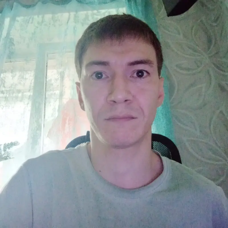 Анвар Маматов