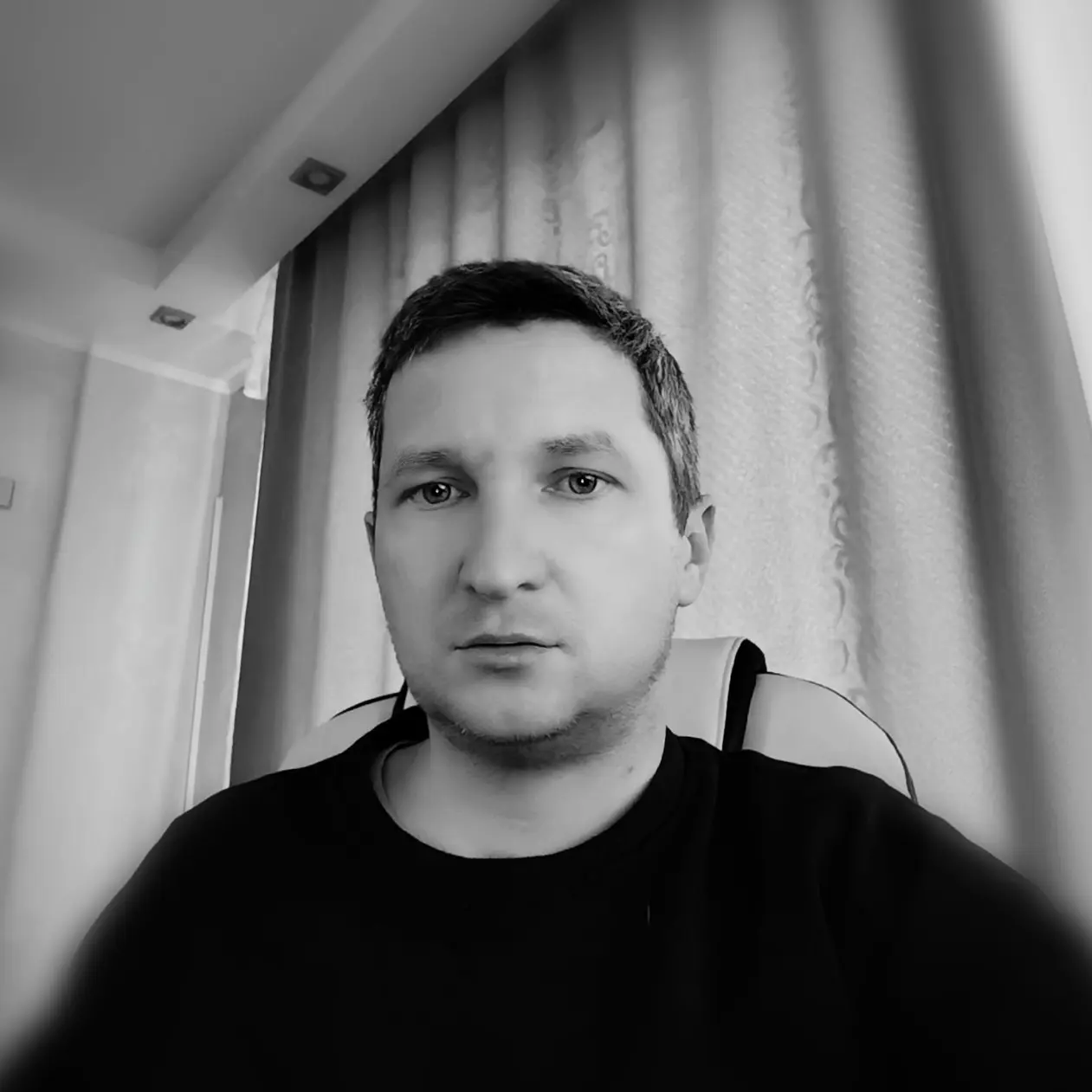 Антон Смирнов