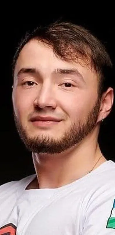 Денис Яковлев