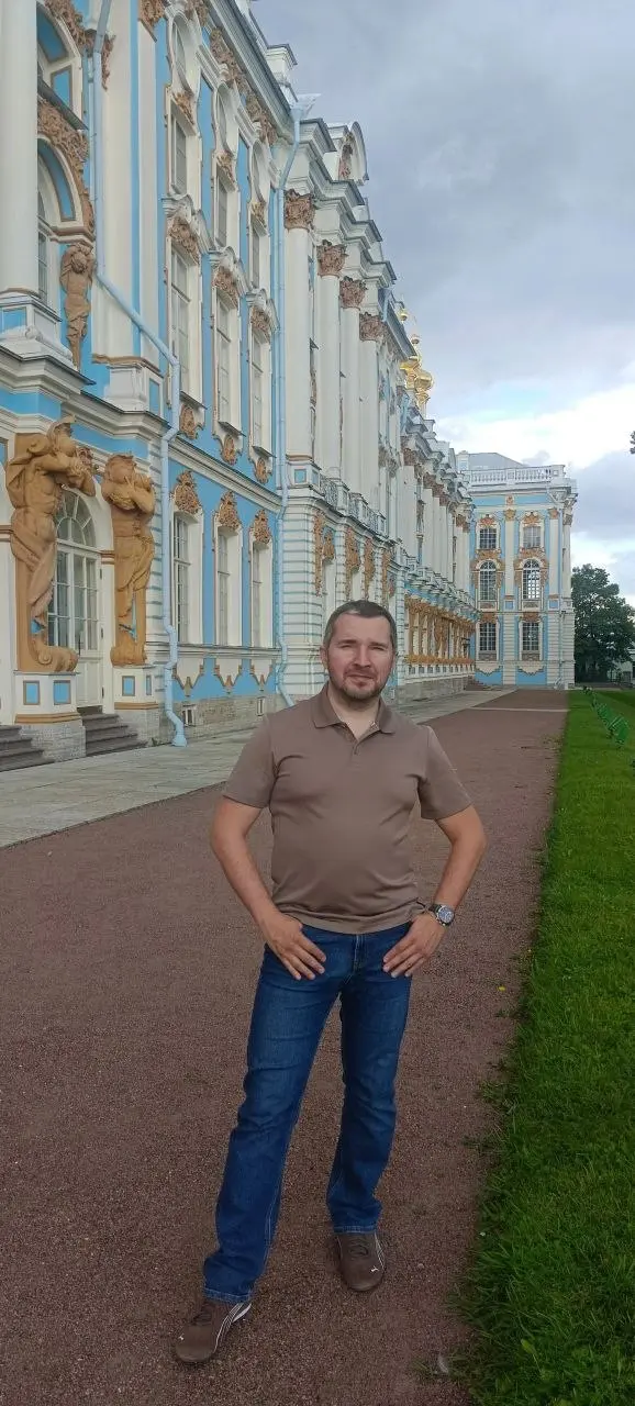Очень люблю древнюю архитектуру Санкт-Петербурга, и других древних городов, где есть вкус к жизни и богатству. Да, конечно, - это скорее роскошь и излишества, но, Боже, как красиво, интересно и вкусно | Сетка — социальная сеть от hh.ru