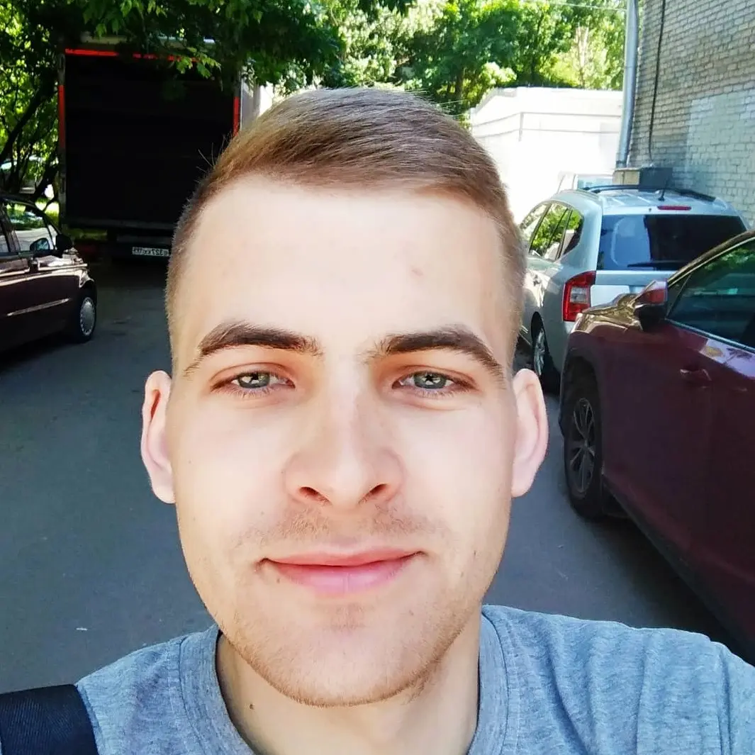 Александр Кузьменков