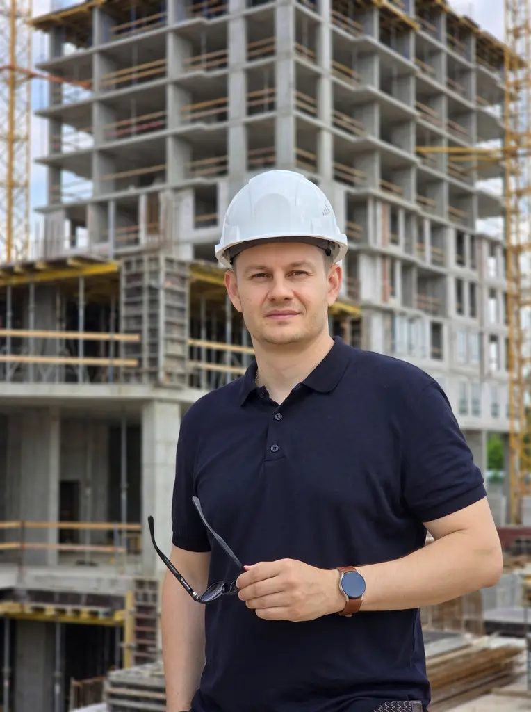 С Днём Строителя! 🏗🧱🏭
Оставайтесь всегда не только строителями красивых городов, но и архитекторами собственных мечтаний, которые приведут вас к личному счастью 🙏
С Днём Строителя, творите и дальше, в... | Сетка — социальная сеть от hh.ru
