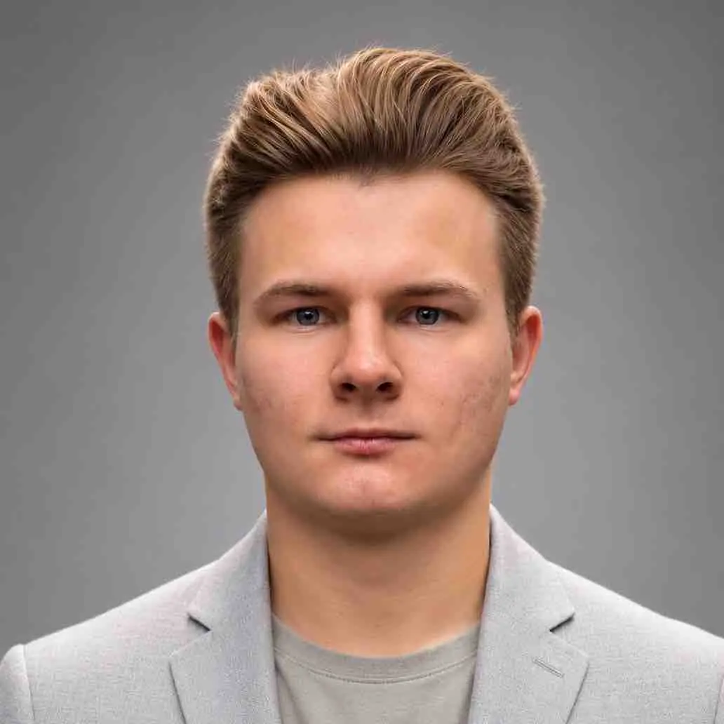 Денис Малков