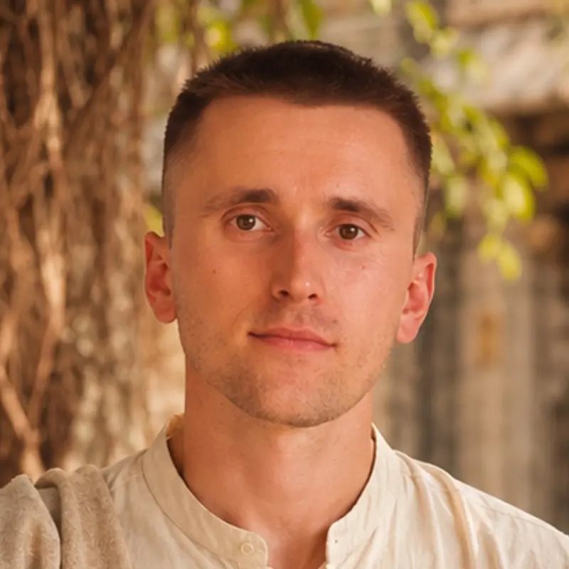 Иван Костин