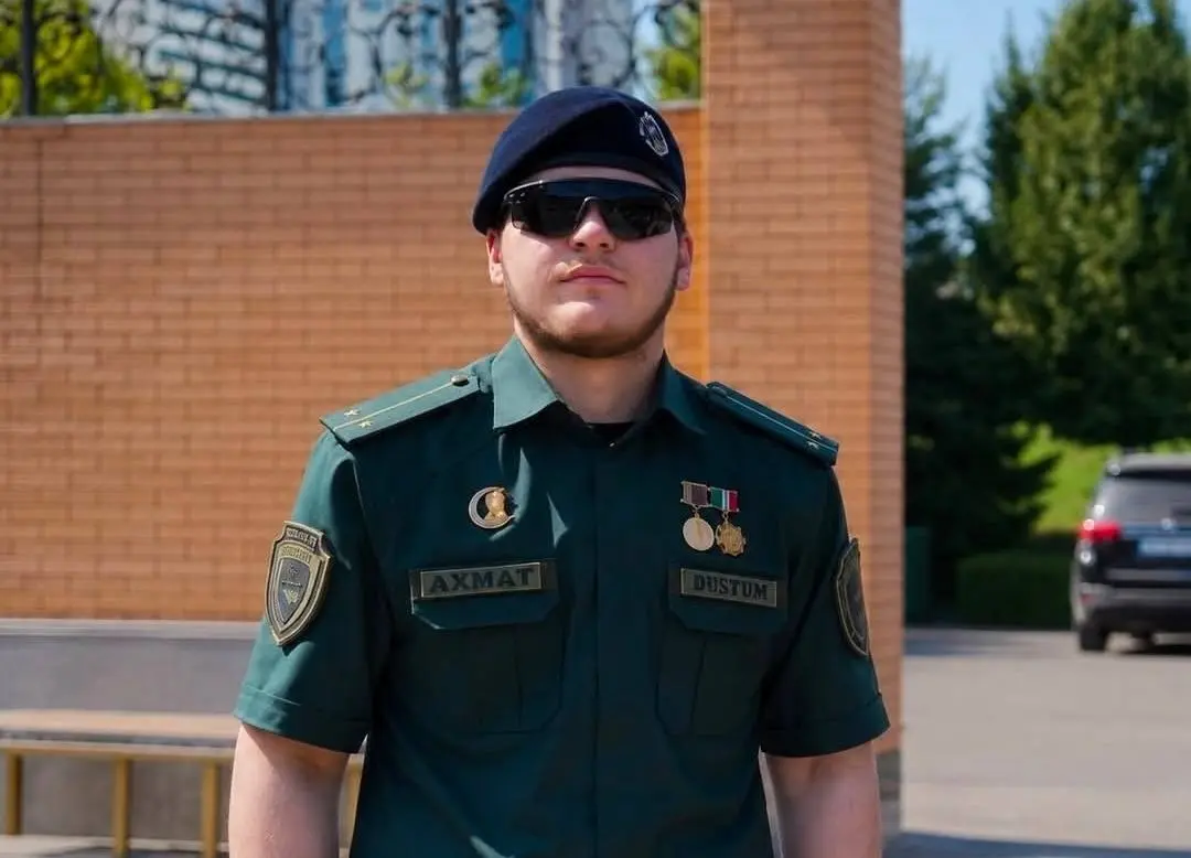 18-летний Адам Кадыров получил новое звание — лейтенант | Сетка — социальная сеть от hh.ru