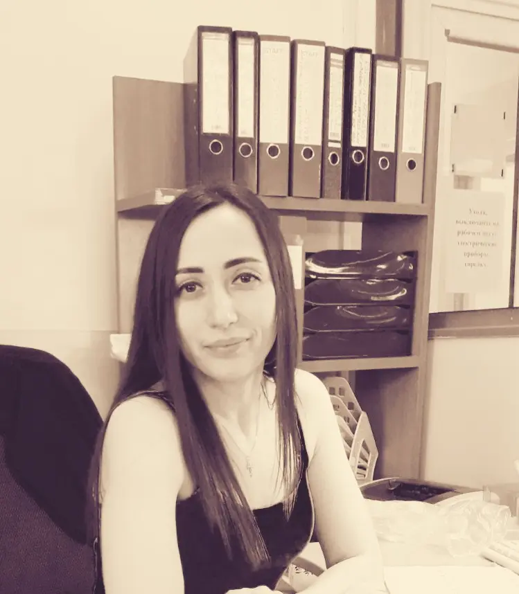 Елена Котова