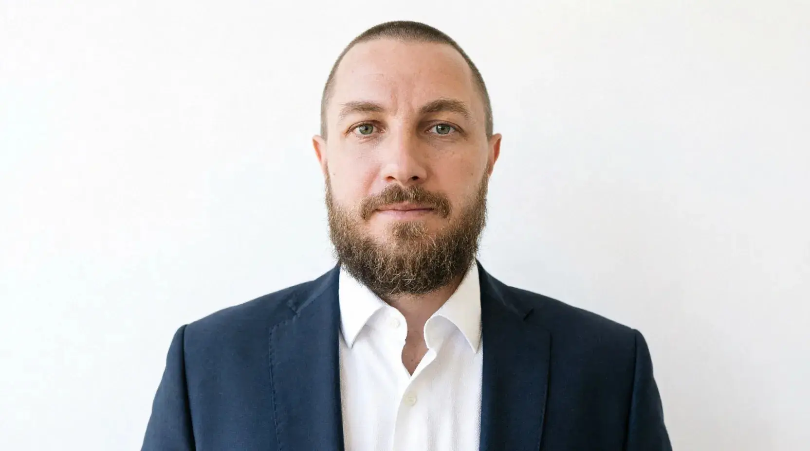 Олег Черников