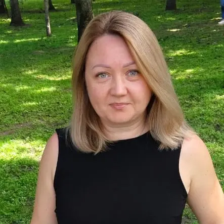Елена Чупрова