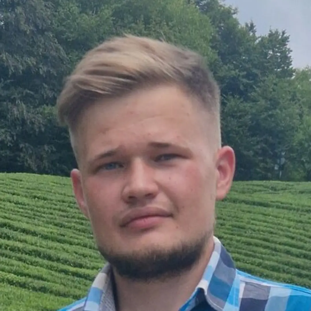 Алексей Николаенко