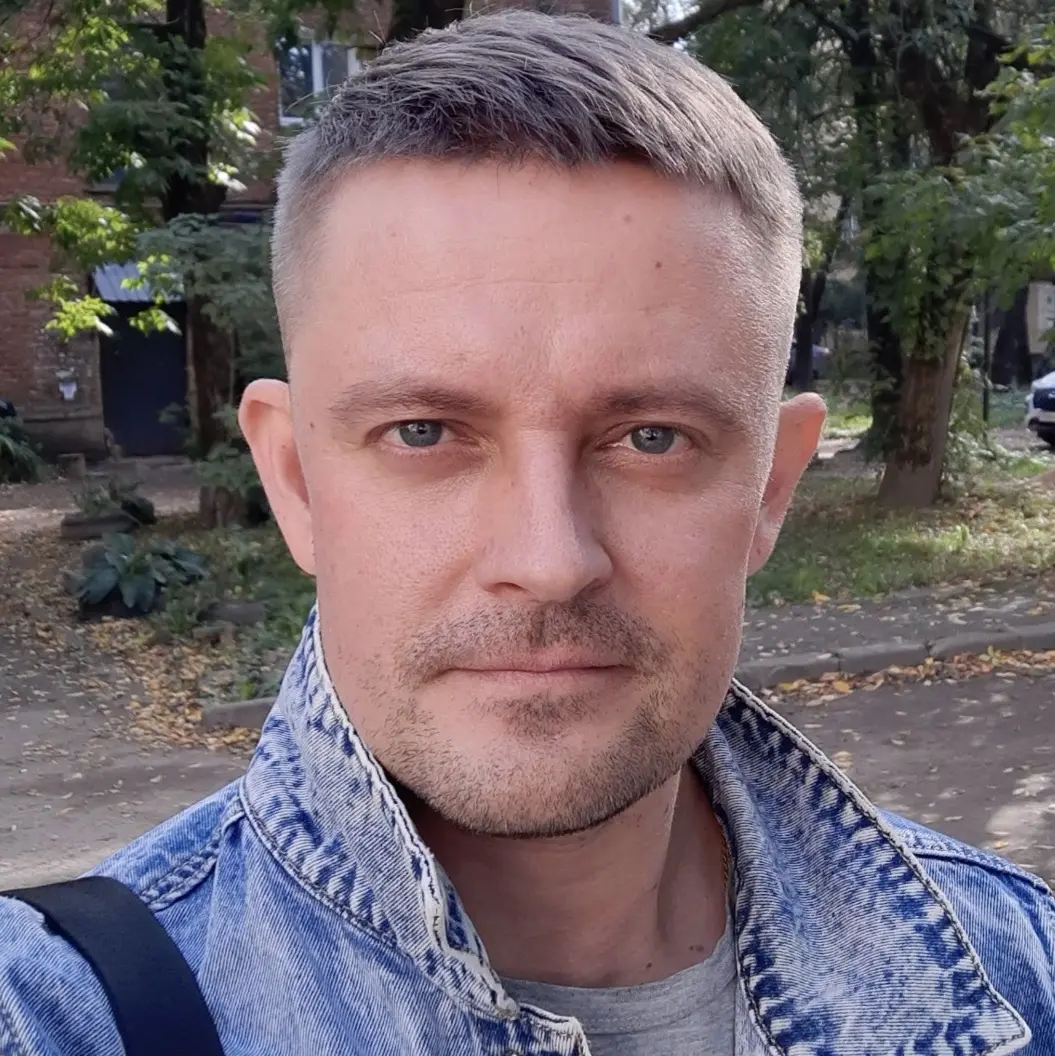 Дмитрий Горолатов