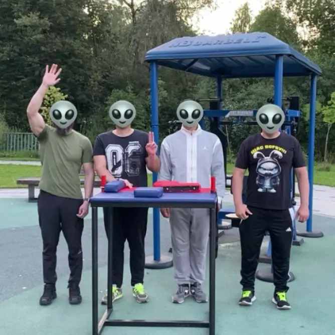 🦾👽 | Сетка — социальная сеть от hh.ru