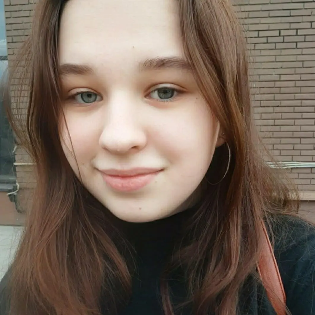 Оксана Власова