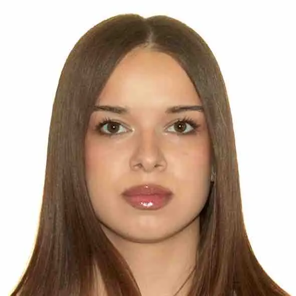 Александра Соловова