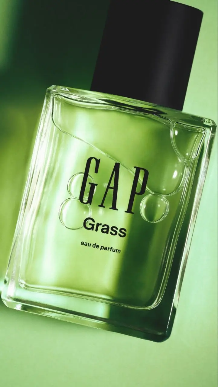 GAP перепридумали свой же продукт
В конце июля команда анонсировала выход парфюма в категории GAP Beauty | Сетка — социальная сеть от hh.ru