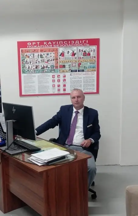 Евгений Иванов