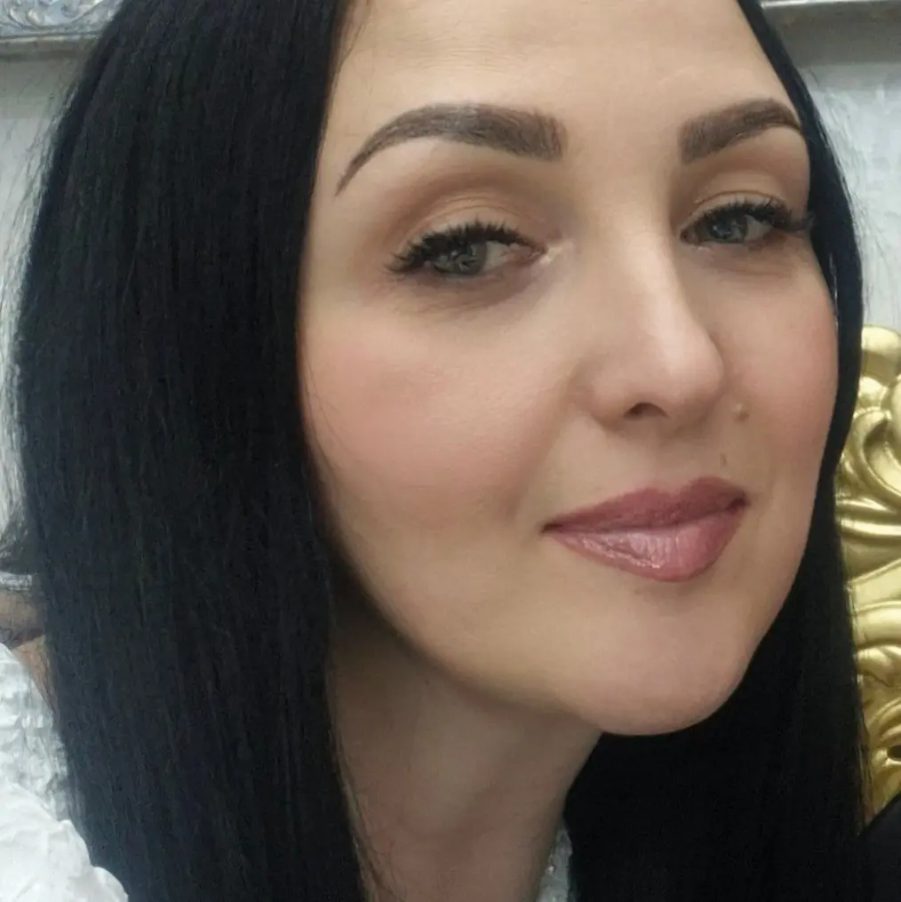 Анна Обухова