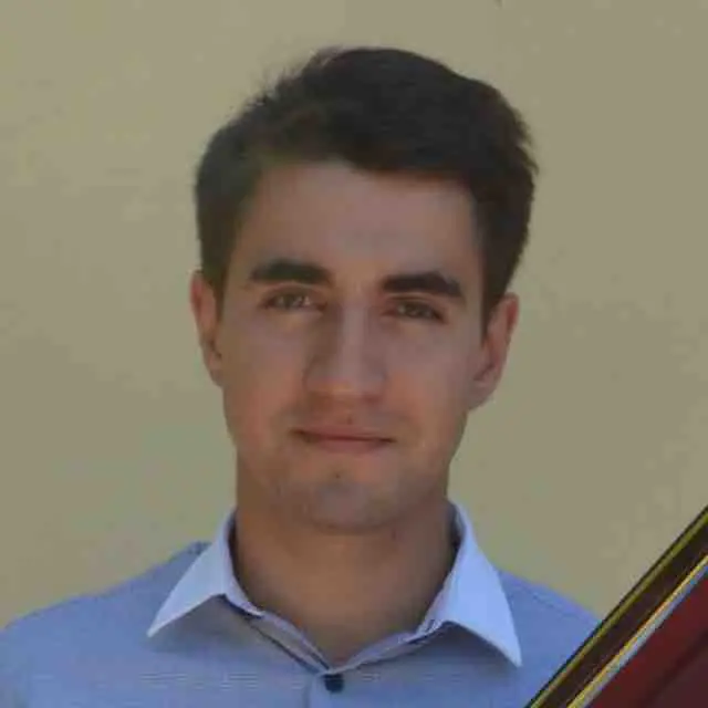 Николай Власов